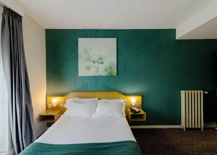 Metropol Hotel